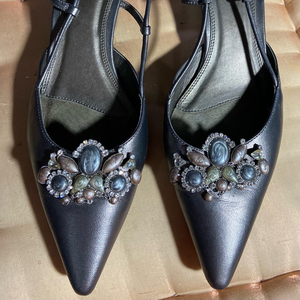 KITTEN HEEL, SLINGBACK, CLASSY DRESS SHOES, by TALBOTS